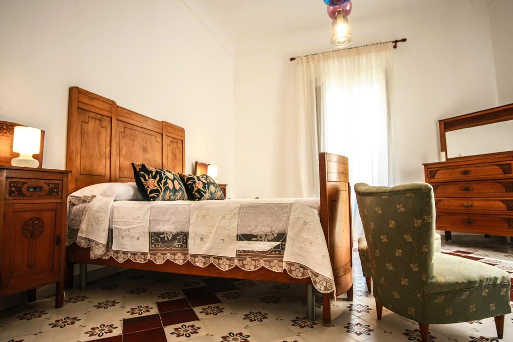 Pepe Concetta E La Movida Apartment Noto Bagian luar foto